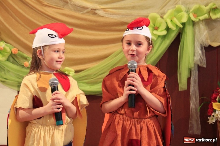 Zdjęcie w galerii na portalu naszraciborz.pl: W Tworkowie pogodali po naszymu wiadomości z regionu