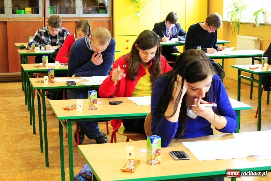 Zdjęcie w galerii na portalu naszraciborz.pl: Mądrej głowie dość dwie słowie... wiadomości z regionu