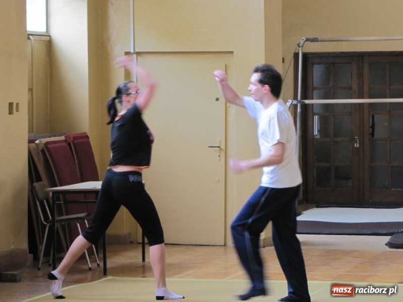 Zdjęcie w galerii na portalu naszraciborz.pl: Obejrzeli PWSZ od wewnątrz wiadomości z regionu