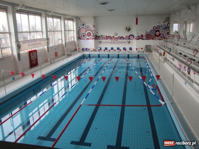 Zdjęcie w galerii na portalu naszraciborz.pl: Obejrzeli PWSZ od wewnątrz wiadomości z regionu