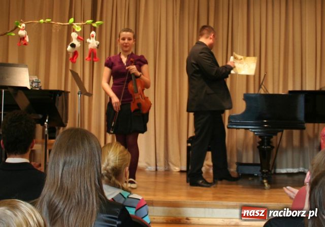 Zdjęcie w galerii na portalu naszraciborz.pl: Nasi młodzi i zdolni w Głubczycach wiadomości z regionu