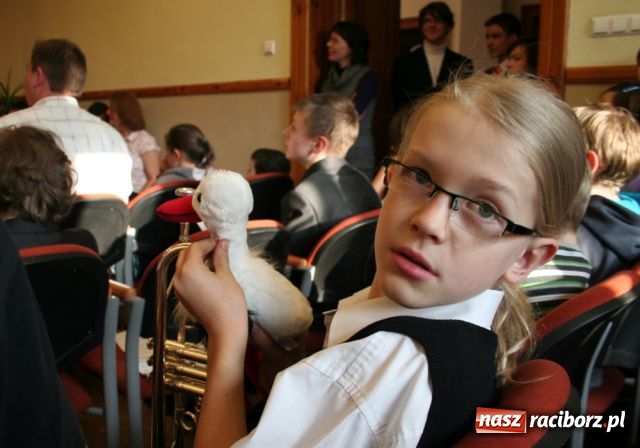 Zdjęcie w galerii na portalu naszraciborz.pl: Nasi młodzi i zdolni w Głubczycach wiadomości z regionu