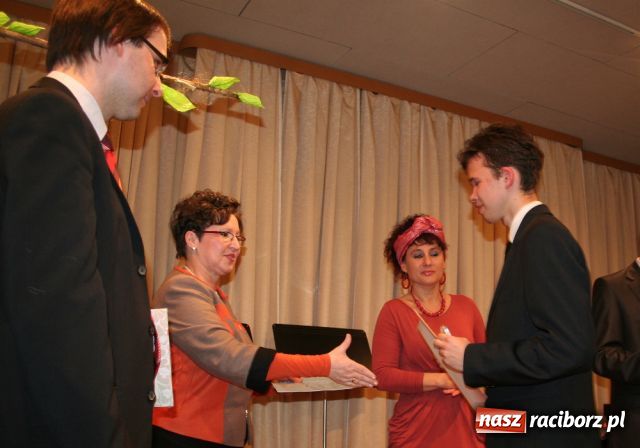 Zdjęcie w galerii na portalu naszraciborz.pl: Nasi młodzi i zdolni w Głubczycach wiadomości z regionu