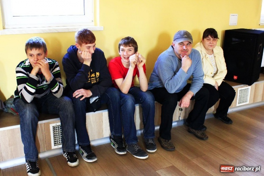 Zdjęcie w galerii na portalu naszraciborz.pl: Słońce w Tobie szansa dla młodych... wiadomości z regionu