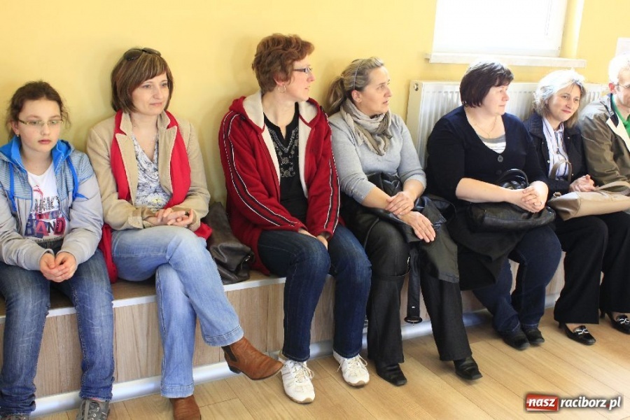 Zdjęcie w galerii na portalu naszraciborz.pl: Słońce w Tobie szansa dla młodych... wiadomości z regionu