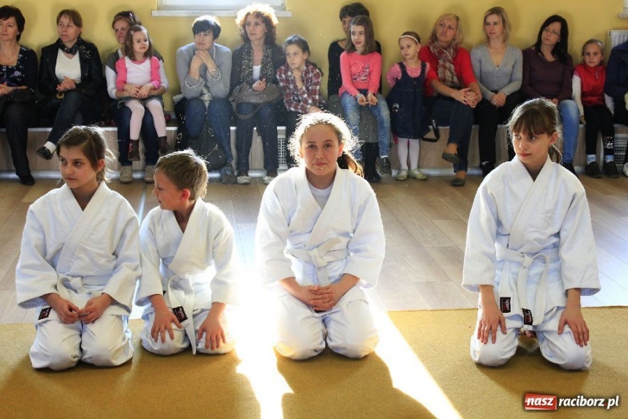 Zdjęcie w galerii na portalu naszraciborz.pl: Słońce w Tobie szansa dla młodych... wiadomości z regionu