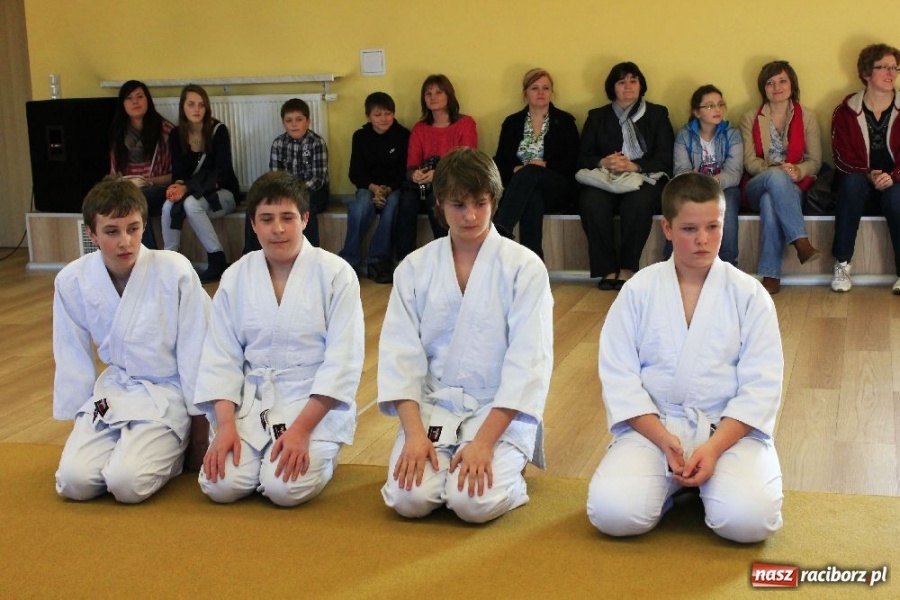 Zdjęcie w galerii na portalu naszraciborz.pl: Słońce w Tobie szansa dla młodych... wiadomości z regionu