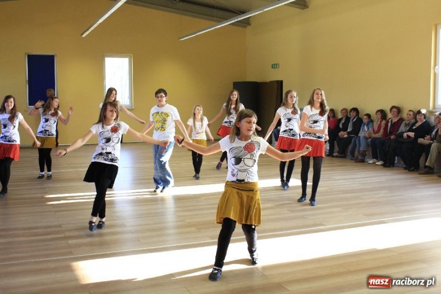 Zdjęcie w galerii na portalu naszraciborz.pl: Słońce w Tobie szansa dla młodych... wiadomości z regionu