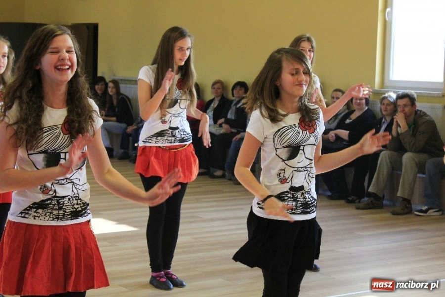 Zdjęcie w galerii na portalu naszraciborz.pl: Słońce w Tobie szansa dla młodych... wiadomości z regionu