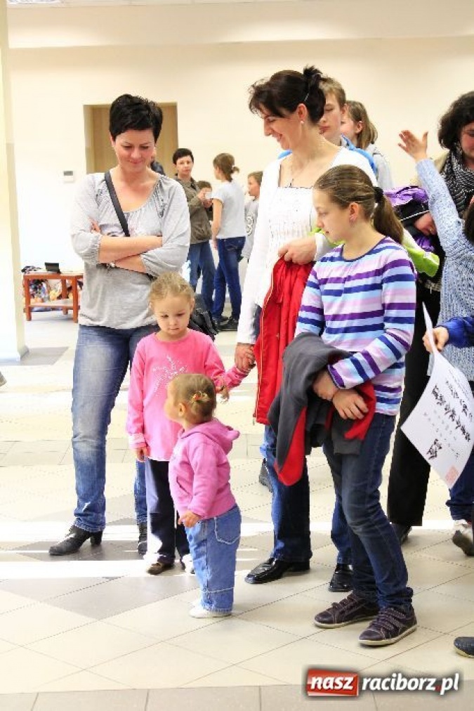 Zdjęcie w galerii na portalu naszraciborz.pl: Słońce w Tobie szansa dla młodych... wiadomości z regionu