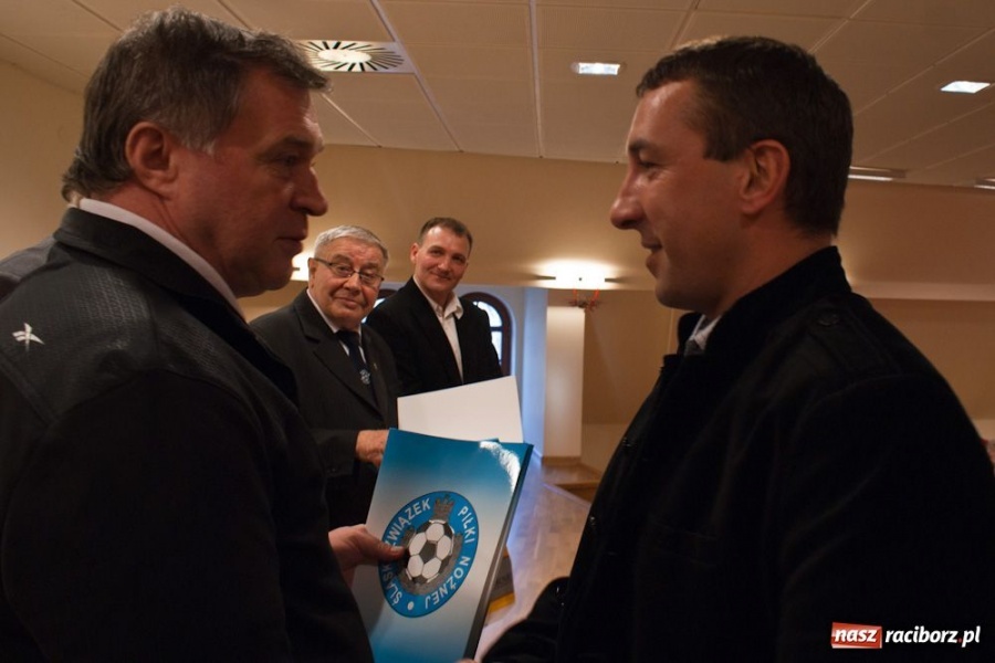 Zdjęcie w galerii na portalu naszraciborz.pl: 35 nowych trenerów odebrało licencje wiadomości z regionu