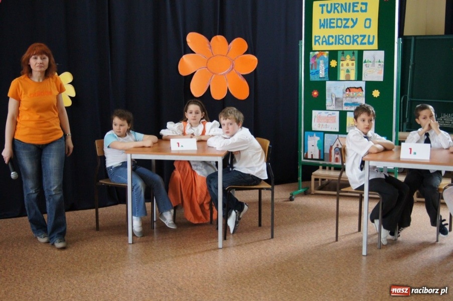 Zdjęcie w galerii na portalu naszraciborz.pl: Powitanie wiosny w SP 4 wiadomości z regionu