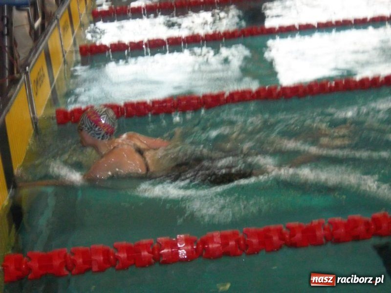 Zdjęcie w galerii na portalu naszraciborz.pl: Mistrzostwa Polski Szkół w pływaniu wiadomości z regionu