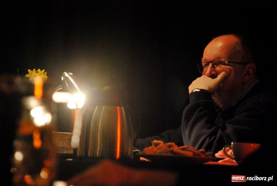 Zdjęcie w galerii na portalu naszraciborz.pl: Recytacje przeplecione recitalem wiadomości z regionu