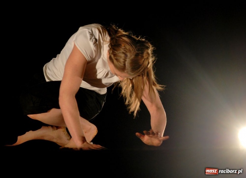 Zdjęcie w galerii na portalu naszraciborz.pl: Na wypasie na deskach RCK-u wiadomości z regionu