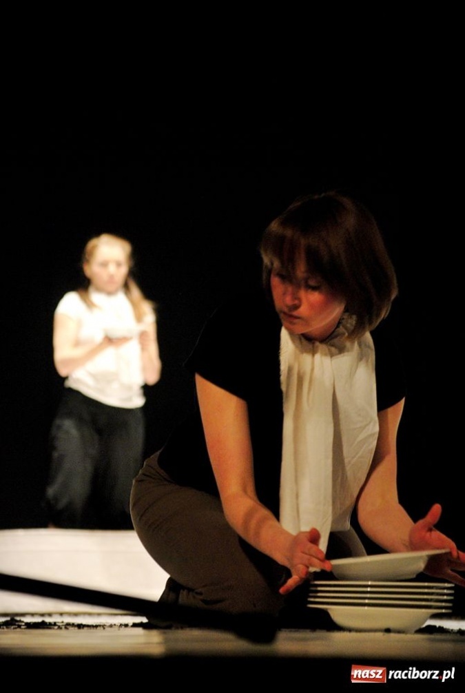 Zdjęcie w galerii na portalu naszraciborz.pl: Na wypasie na deskach RCK-u wiadomości z regionu