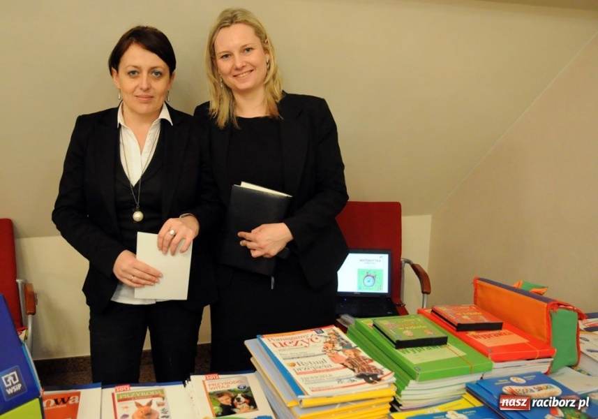 Zdjęcie w galerii na portalu naszraciborz.pl: Szkoły promują się na zamku wiadomości z regionu