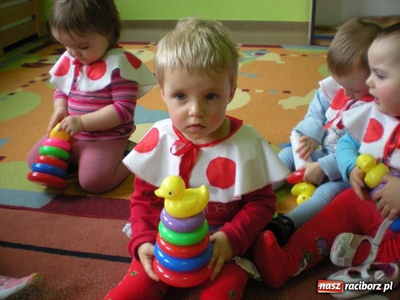 Zdjęcie w galerii na portalu naszraciborz.pl: Dzień Uśmiechu w żłobku wiadomości z regionu