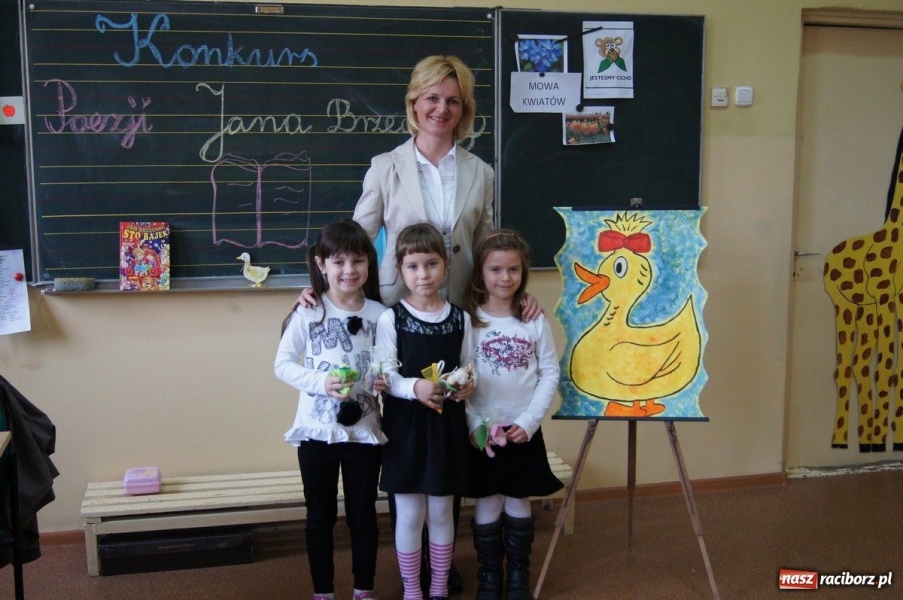 Zdjęcie w galerii na portalu naszraciborz.pl: Pierwszaki z SP-4 kochają Brzechwę wiadomości z regionu