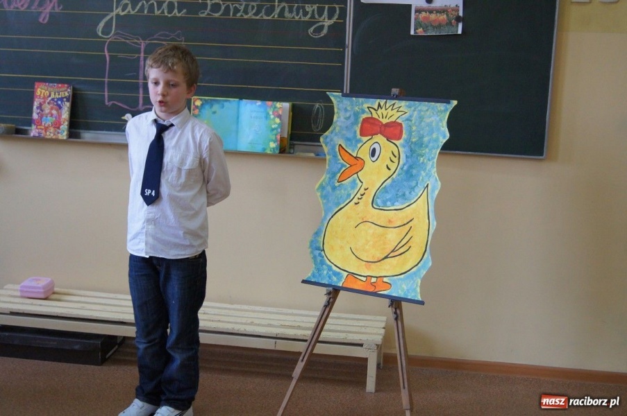 Zdjęcie w galerii na portalu naszraciborz.pl: Pierwszaki z SP-4 kochają Brzechwę wiadomości z regionu
