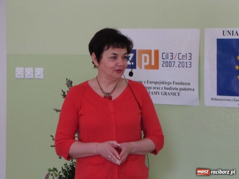 Zdjęcie w galerii na portalu naszraciborz.pl: Dzieci z Opavy poznały pisanki wiadomości z regionu