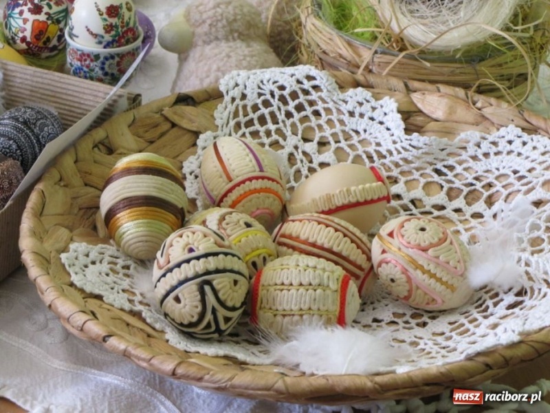 Zdjęcie w galerii na portalu naszraciborz.pl: Dzieci z Opavy poznały pisanki wiadomości z regionu