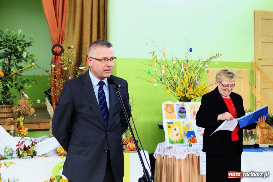 Zdjęcie w galerii na portalu naszraciborz.pl: Kiermasz wielkanocny w Kobyli wiadomości z regionu