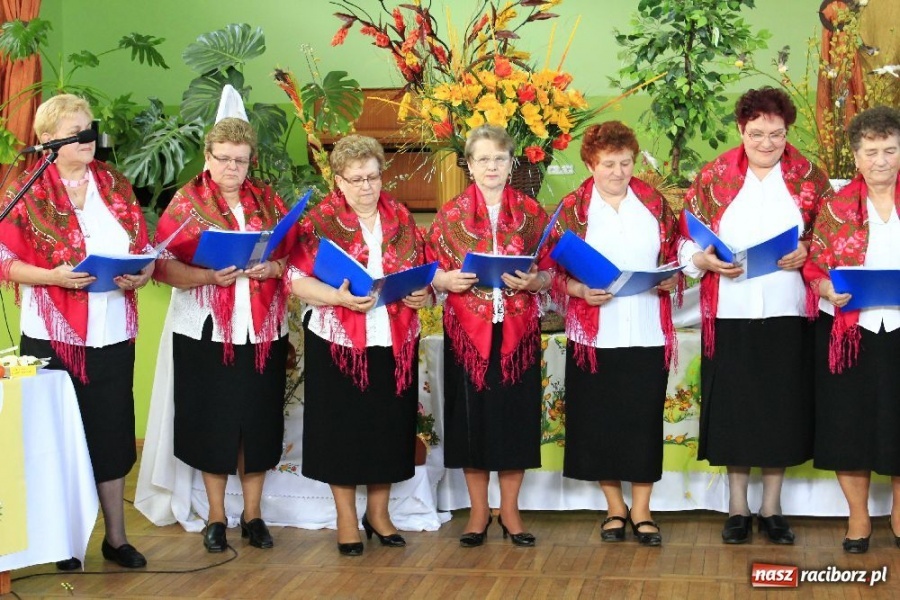 Zdjęcie w galerii na portalu naszraciborz.pl: Kiermasz wielkanocny w Kobyli wiadomości z regionu