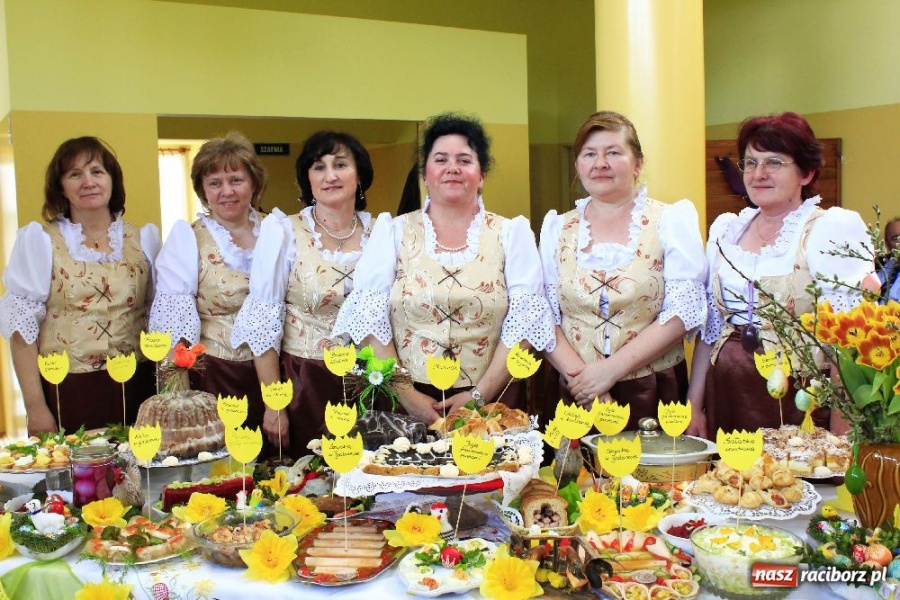 Zdjęcie w galerii na portalu naszraciborz.pl: Kiermasz wielkanocny w Kobyli wiadomości z regionu