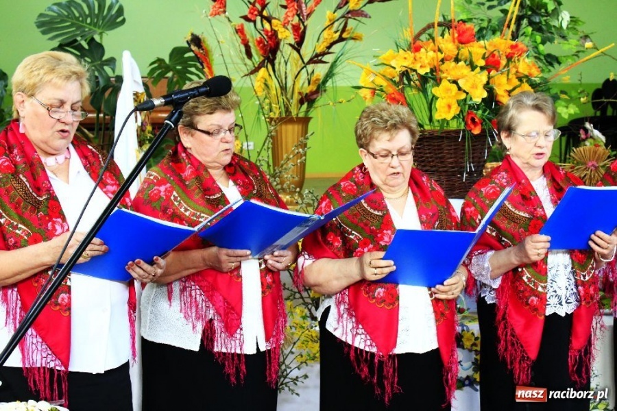 Zdjęcie w galerii na portalu naszraciborz.pl: Kiermasz wielkanocny w Kobyli wiadomości z regionu