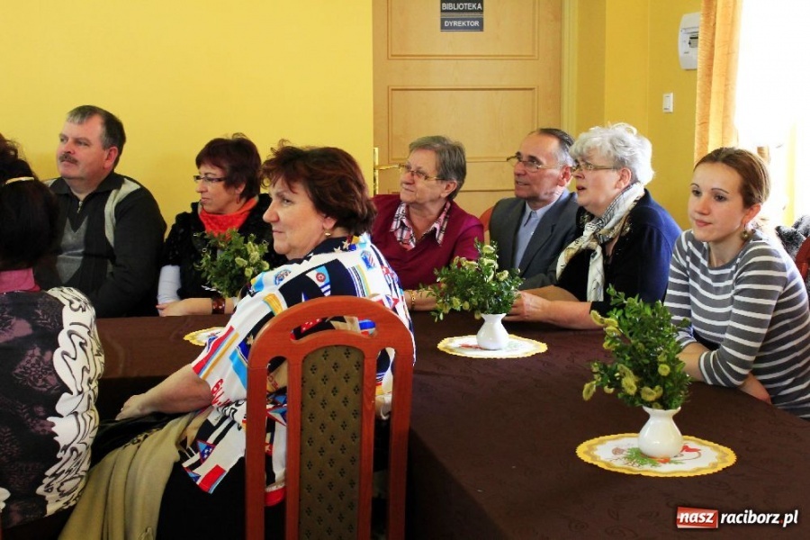 Zdjęcie w galerii na portalu naszraciborz.pl: Kiermasz wielkanocny w Kobyli wiadomości z regionu