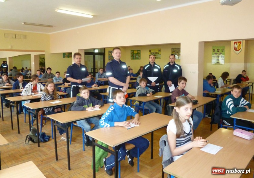 Zdjęcie w galerii na portalu naszraciborz.pl: Najlepsi w teorii i praktyce wiadomości z regionu