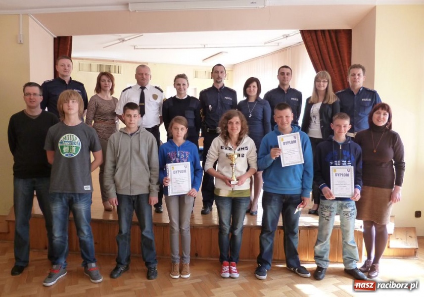 Zdjęcie w galerii na portalu naszraciborz.pl: Najlepsi w teorii i praktyce wiadomości z regionu