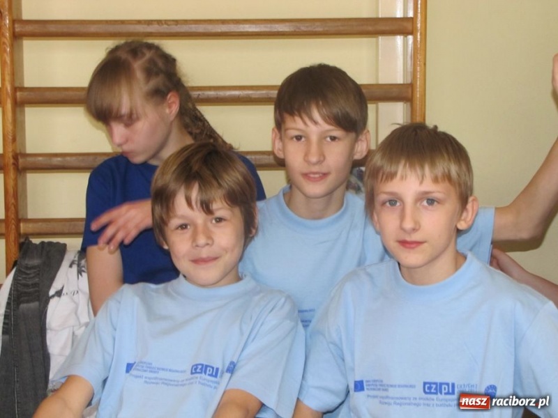 Zdjęcie w galerii na portalu naszraciborz.pl: Wiosenne mistrzostwa w ZSOMS wiadomości z regionu