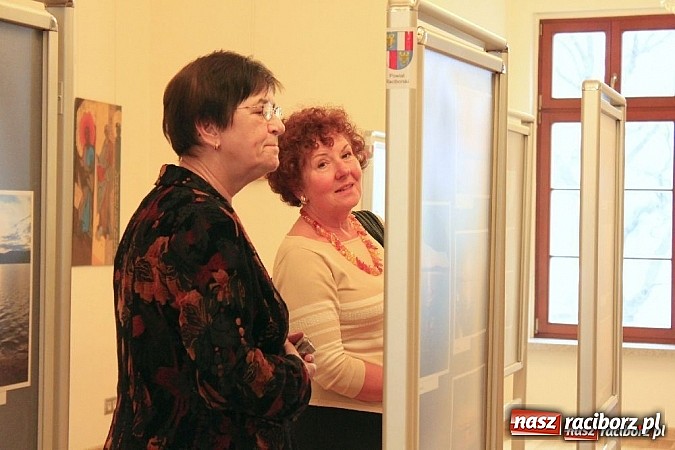 Zdjęcie w galerii na portalu naszraciborz.pl: Podróżuje, żegluje, fotografuje, a jest... wiadomości z regionu