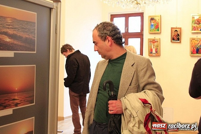 Zdjęcie w galerii na portalu naszraciborz.pl: Podróżuje, żegluje, fotografuje, a jest... wiadomości z regionu