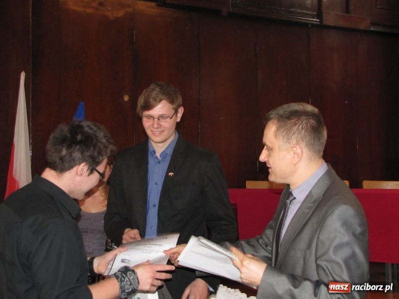 Zdjęcie w galerii na portalu naszraciborz.pl: Konkurs powiatowy z dreszczykiem emocji wiadomości z regionu