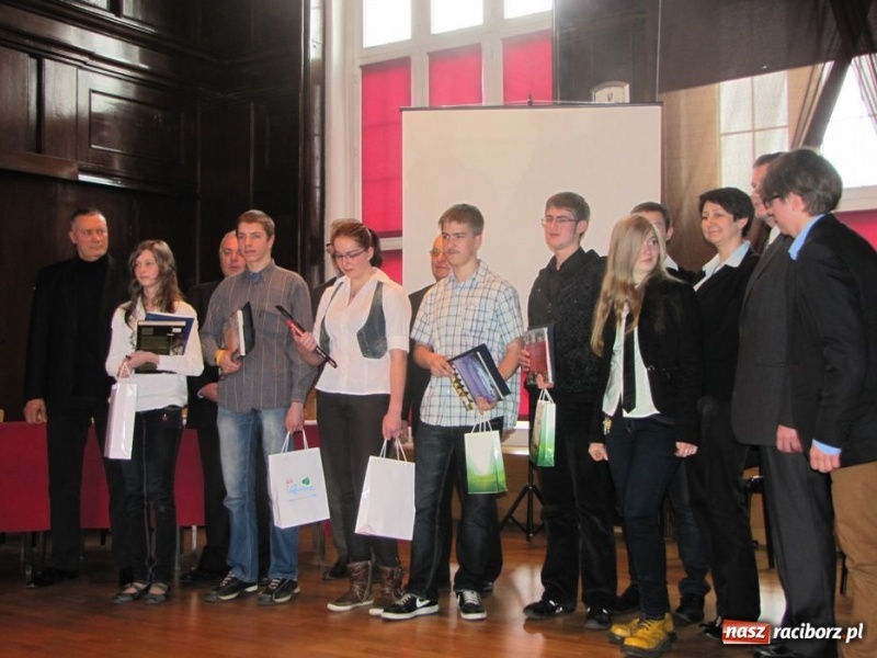 Zdjęcie w galerii na portalu naszraciborz.pl: Konkurs powiatowy z dreszczykiem emocji wiadomości z regionu