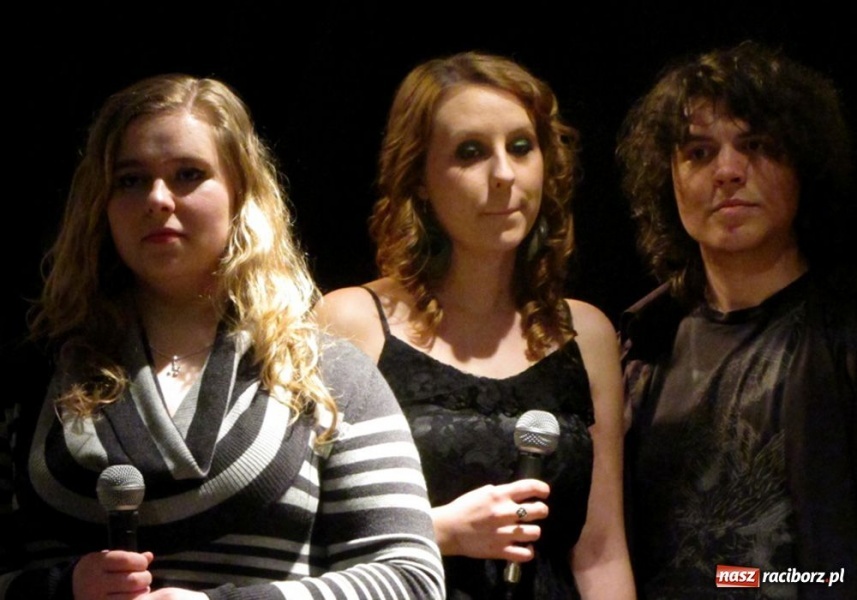 Zdjęcie w galerii na portalu naszraciborz.pl: Solowe popisy MIRAŻu w MDK wiadomości z regionu