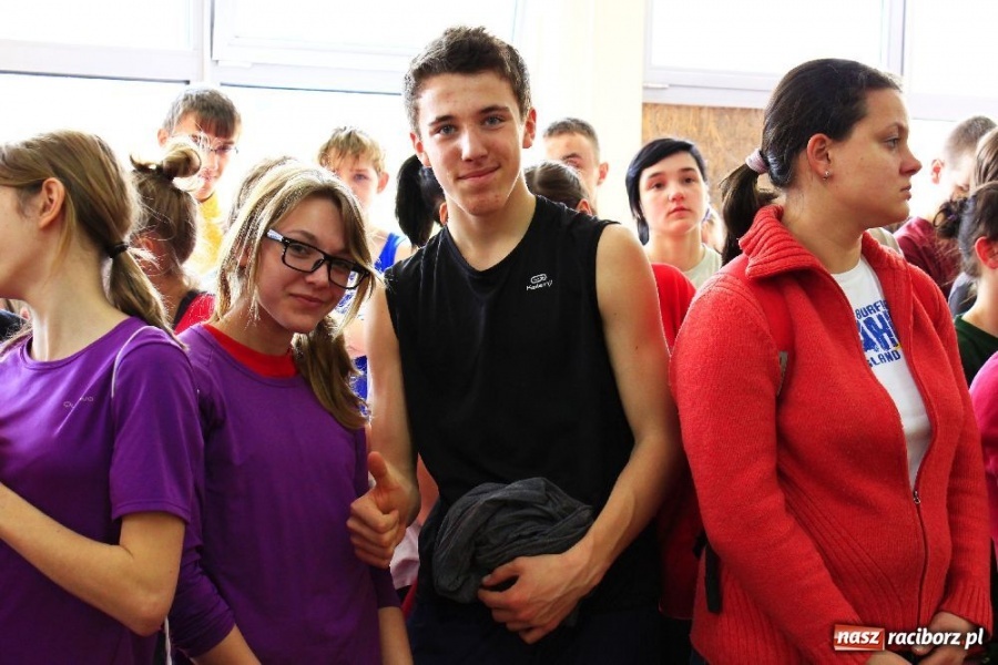 Zdjęcie w galerii na portalu naszraciborz.pl: Lekkoatletyczne potyczki w ZSOMS wiadomości z regionu