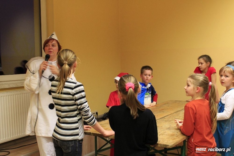 Zdjęcie w galerii na portalu naszraciborz.pl: Od zmroku do świtu w świecie Andersena wiadomości z regionu