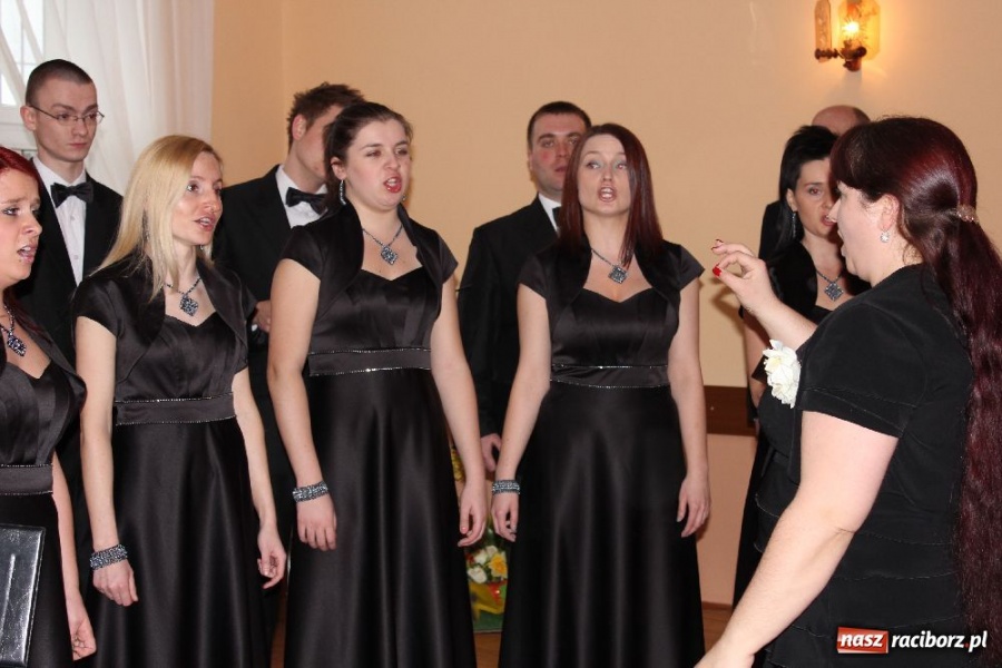 Zdjęcie w galerii na portalu naszraciborz.pl: W Nędzy wybrano najpiękniejsze ozdoby wiadomości z regionu