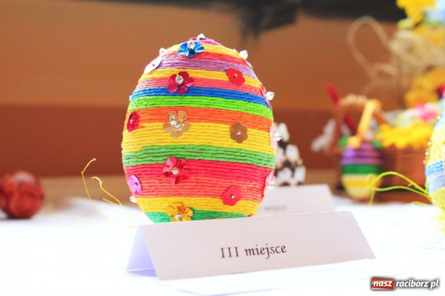 Zdjęcie w galerii na portalu naszraciborz.pl: W Nędzy wybrano najpiękniejsze ozdoby wiadomości z regionu