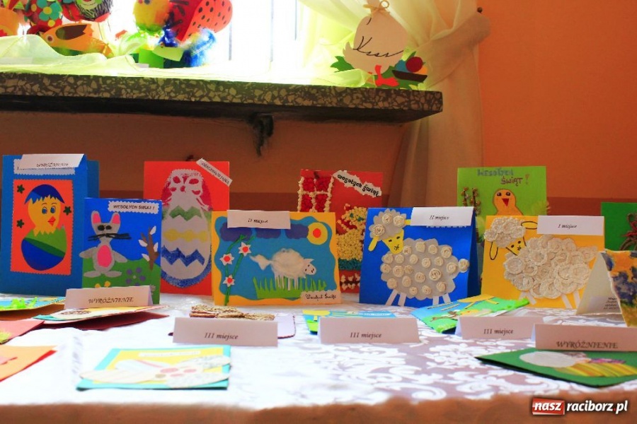 Zdjęcie w galerii na portalu naszraciborz.pl: W Nędzy wybrano najpiękniejsze ozdoby wiadomości z regionu