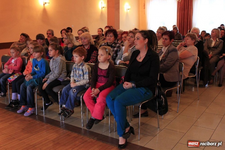 Zdjęcie w galerii na portalu naszraciborz.pl: W Nędzy wybrano najpiękniejsze ozdoby wiadomości z regionu