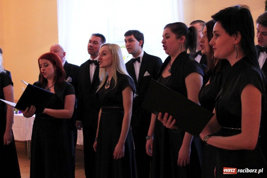 Zdjęcie w galerii na portalu naszraciborz.pl: W Nędzy wybrano najpiękniejsze ozdoby wiadomości z regionu