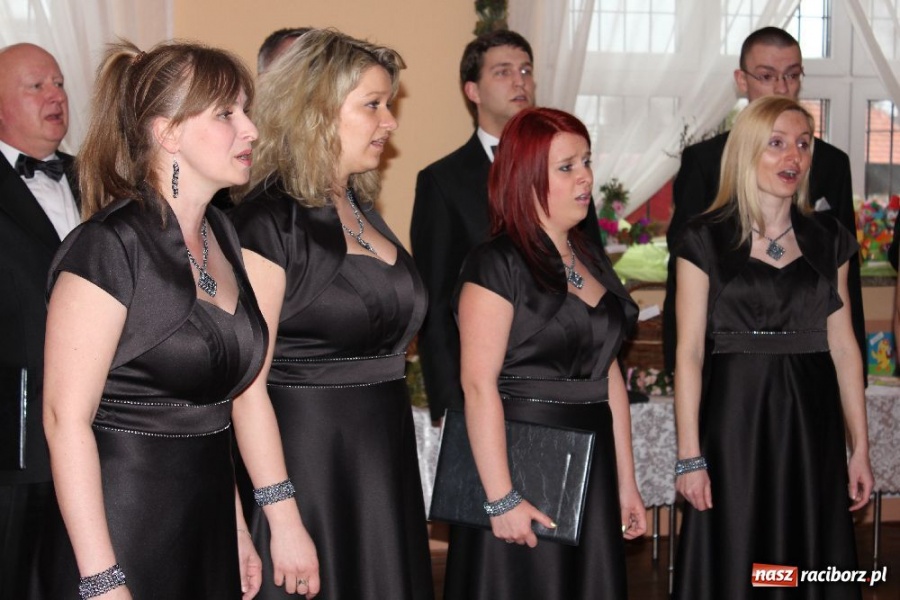 Zdjęcie w galerii na portalu naszraciborz.pl: W Nędzy wybrano najpiękniejsze ozdoby wiadomości z regionu