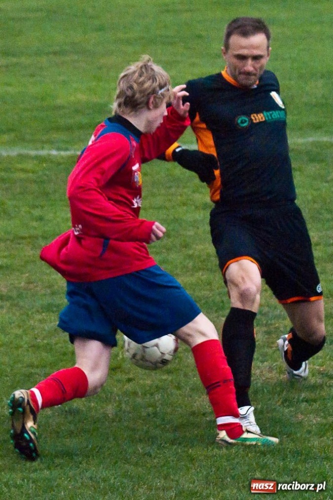 Zdjęcie w galerii na portalu naszraciborz.pl: Unia zgasiła Iskrę z Pszczyny wiadomości z regionu