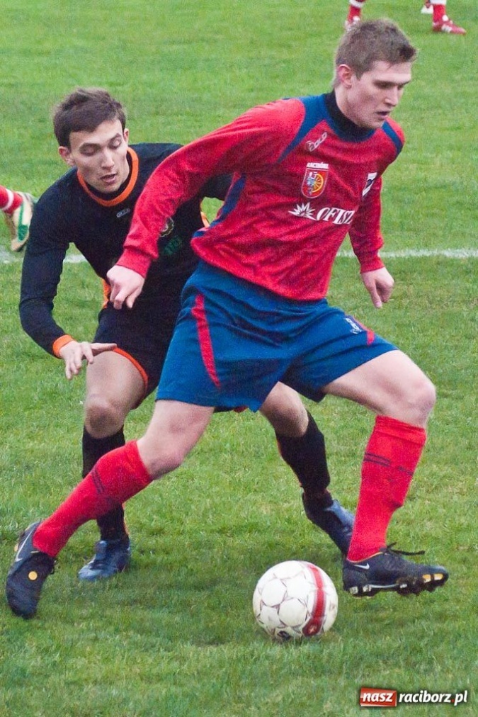 Zdjęcie w galerii na portalu naszraciborz.pl: Unia zgasiła Iskrę z Pszczyny wiadomości z regionu