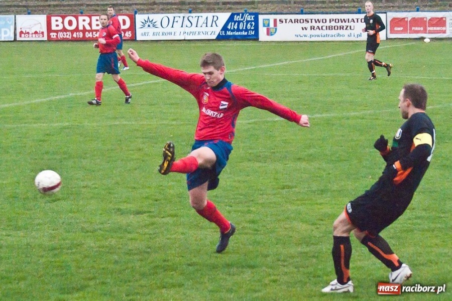 Zdjęcie w galerii na portalu naszraciborz.pl: Unia zgasiła Iskrę z Pszczyny wiadomości z regionu